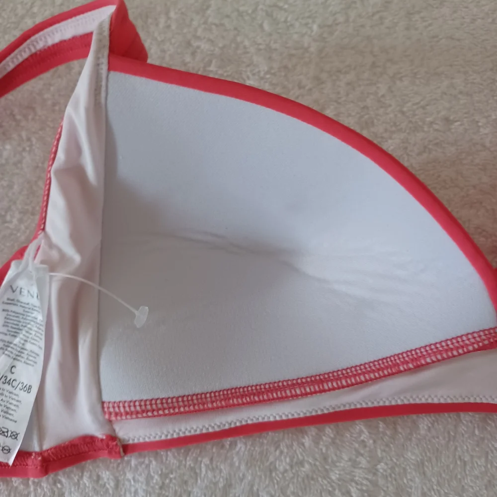 VENUS Pink Twist Bikini Top - Picture 12 of 14